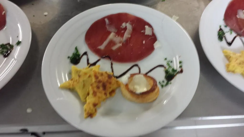 Hotel Zurigo ヴァラッツェ 3*,  イタリア