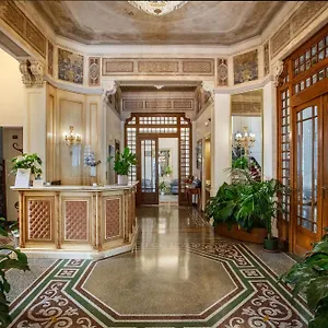 Hotel Elena